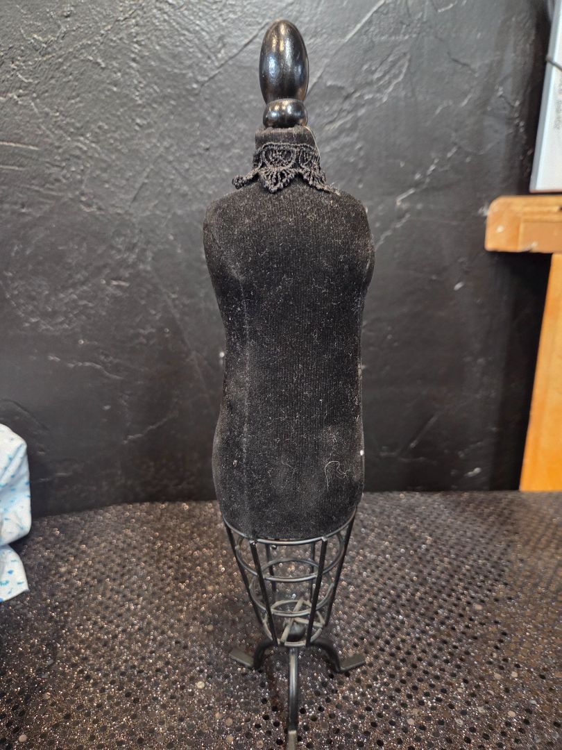 Dress Form Pin Cushion Black