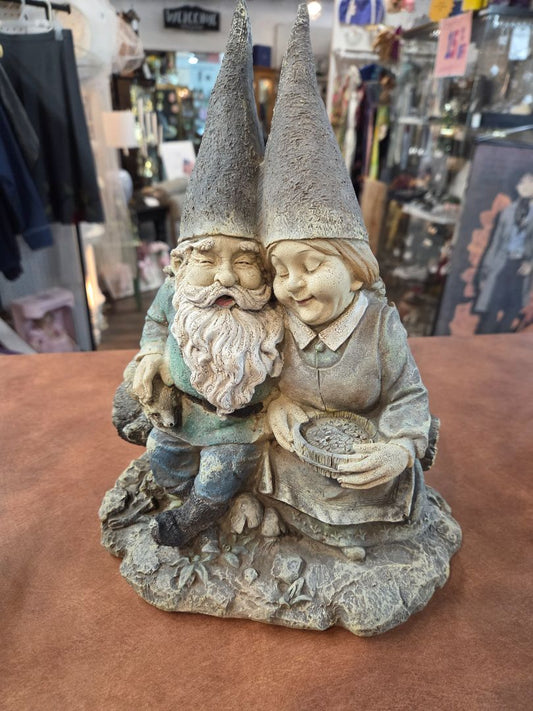Napco Imports Cuddly Gnome Couple Distressed