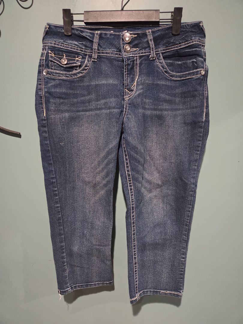 Wall Flower Capri Jeans (sz 9)