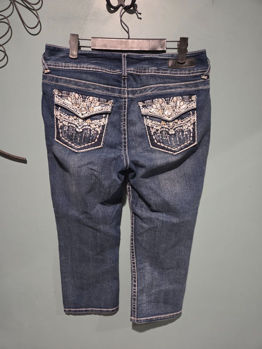 Wall Flower Capri Jeans (sz 9)