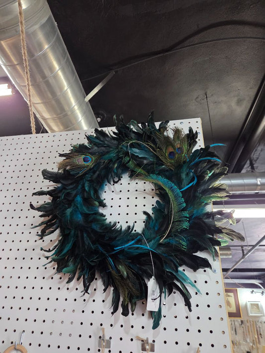 2R301 large peacock feather wreath