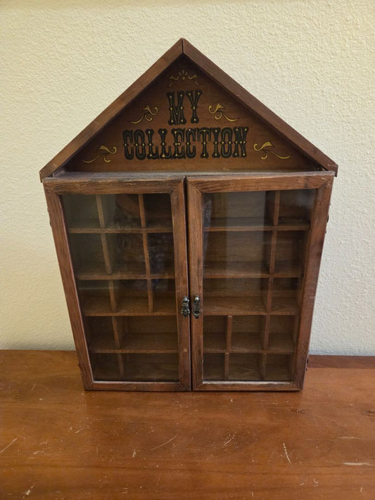 Vintage Wooden Dispay cabinet "My Collection"