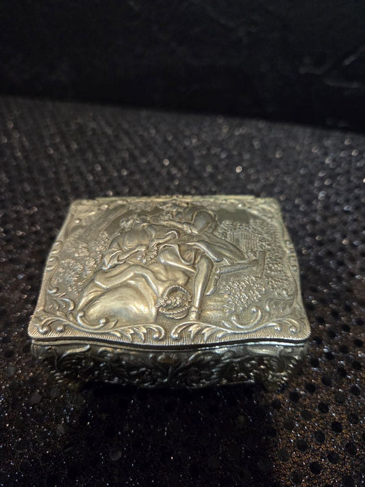 Vintage Victorian Style Trinket Box