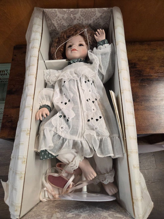 Ashton Drake Galleries "Katrina" doll from Beautiful Dreamers