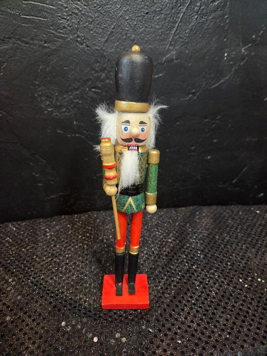 Green Nutcracker King