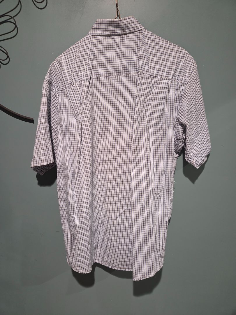 Wrangler Short Sleeve Button up Shirt 100% Cotton (sz L)