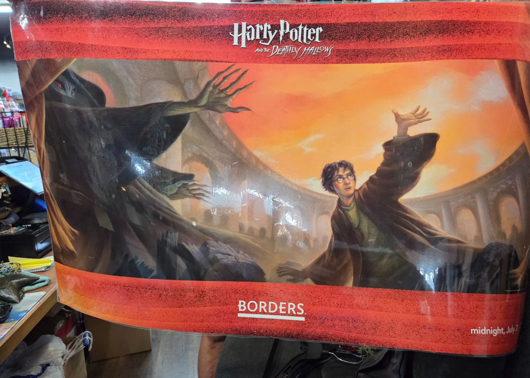 Harry Potter Deathly Hallows Borders Book Release 2007