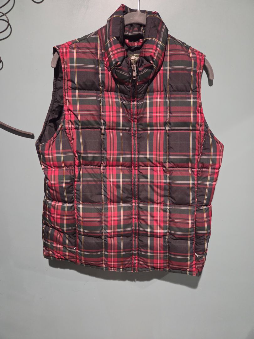 Eddie Bauer Womens Puffer Vest Red Plaid (sz M)