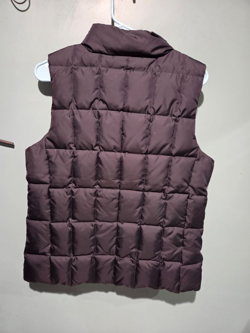 Gap Puffer Jacket  Black/Red (sz M)