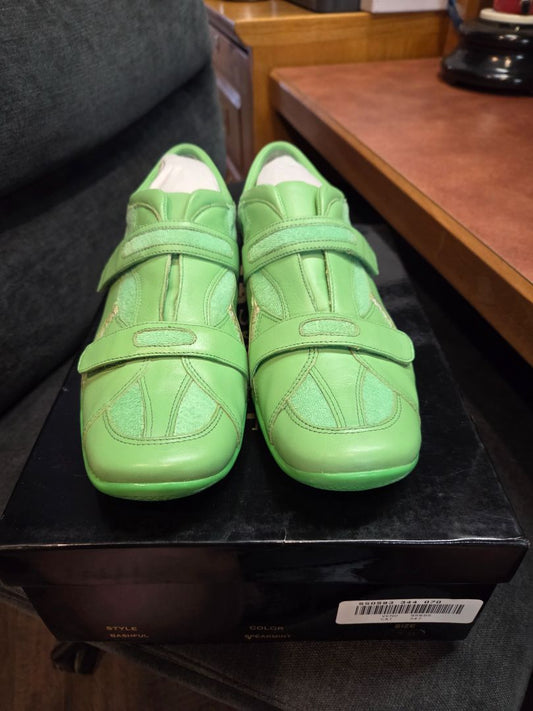 Maggie Sweet Lime Green Shoes (sz 7)