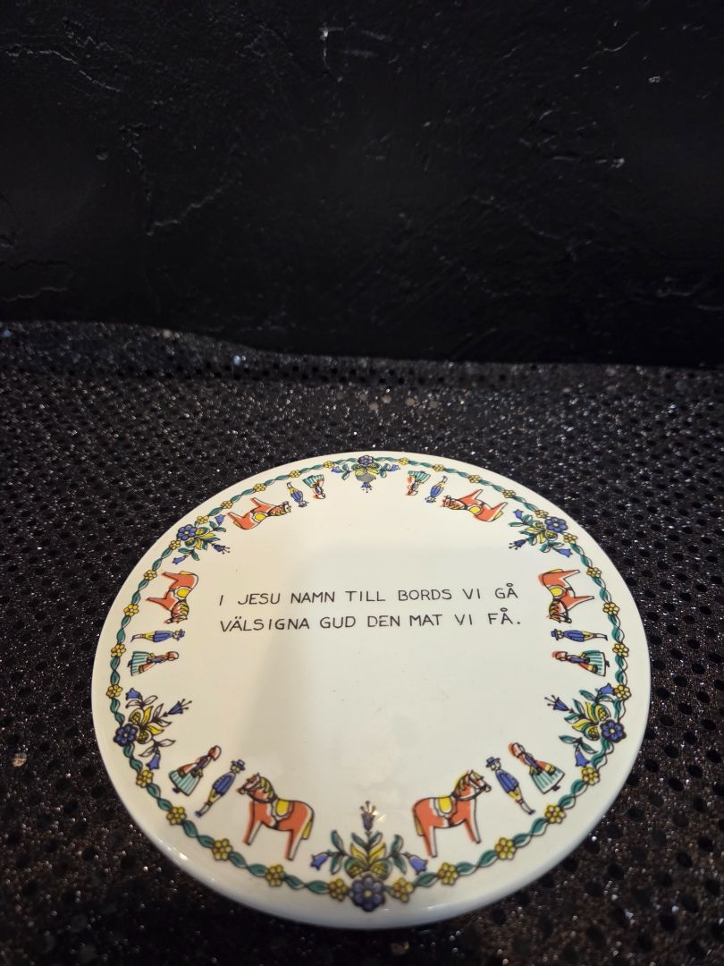 Folk Art Wall Decor