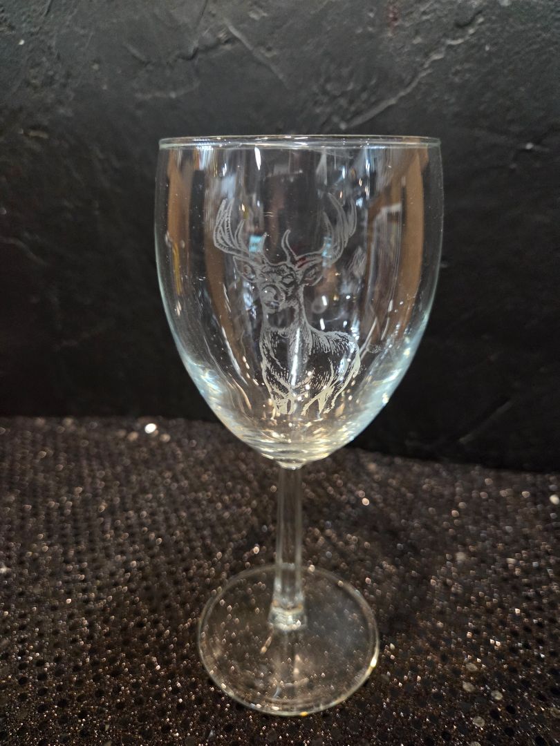 Wine Glass with Stag