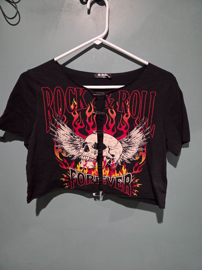 Rock N Roll Forever T-shirt (sz L)