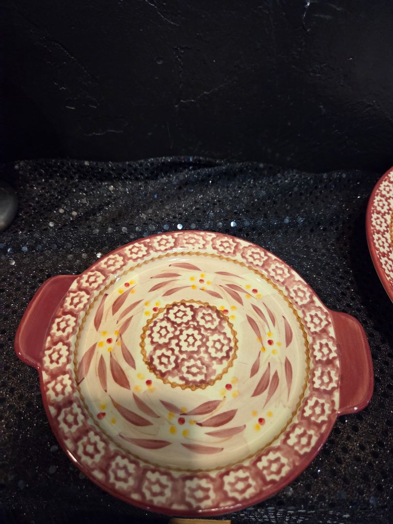 Old World Temp-Tations by Tara Small plate