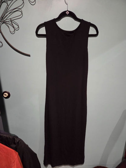 Real Clothes Saks Fifth Avenue Black Dress (sz M)