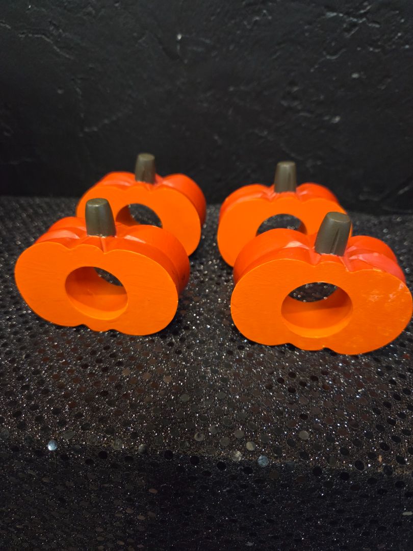 Pumpkin Napkin Rings wood