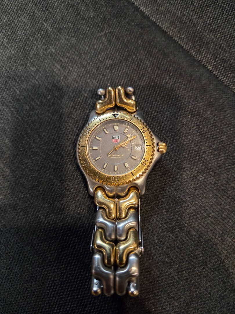 Tag Heuer Professional SEL watch