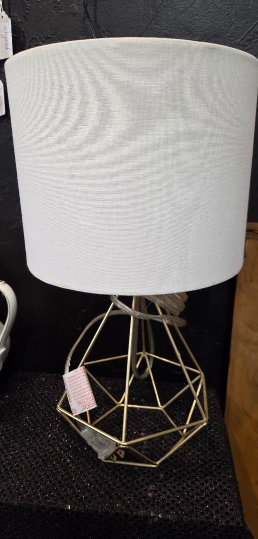 Brass Wire Small Table Lamp with shade