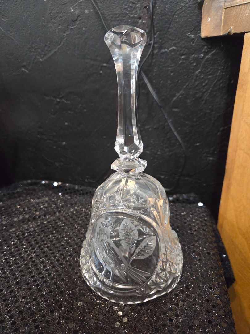 Vintage Hofbauer Byrdes Lead Crystal Bell Glass Bird Bell
