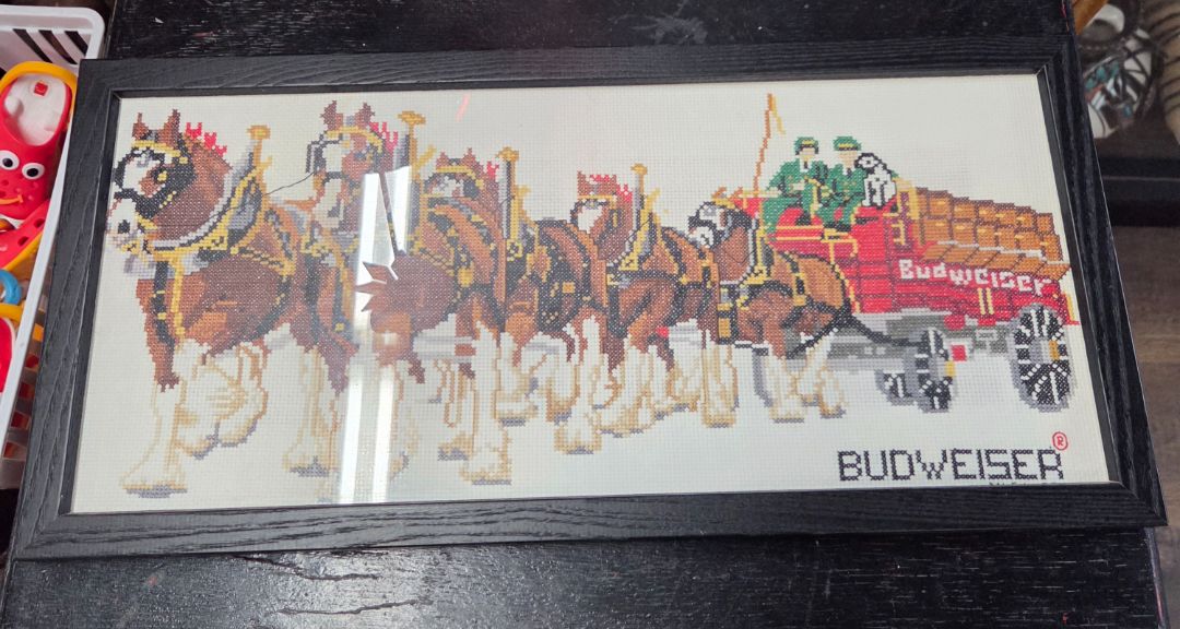 2R790 Vintage Budweiser Clydesdale Counted Cross Stitch