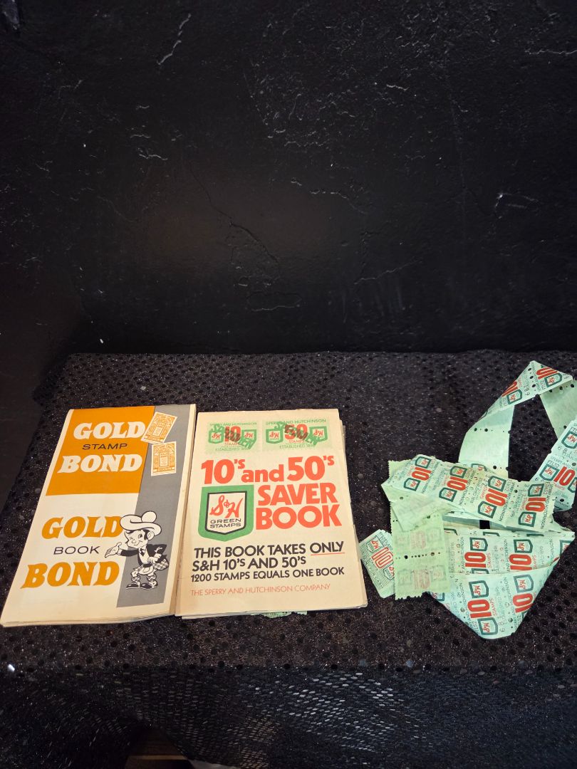 Vintage 10's and 50's Saver Books and stamps