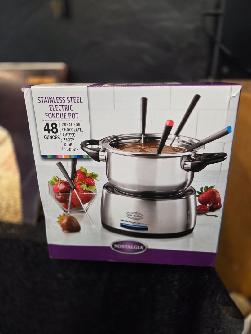 Nostalgia Electrics Stainless Steel Fondue Melting Pot