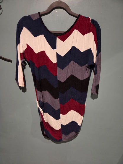 RU21 Chevron Scoop Neck Size L