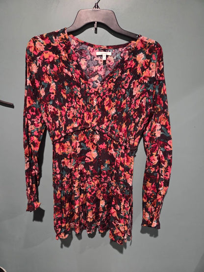 Maurices Long Sleeve Flower top Small