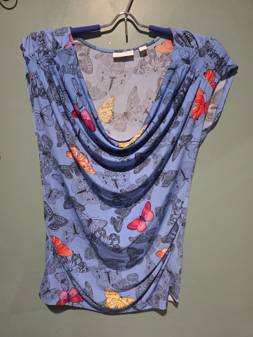 New York & Company Stretch Sleeveless Blue butterflies Medium