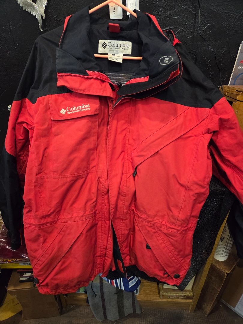 Columbia Omnitech Red Jacket Men's Large