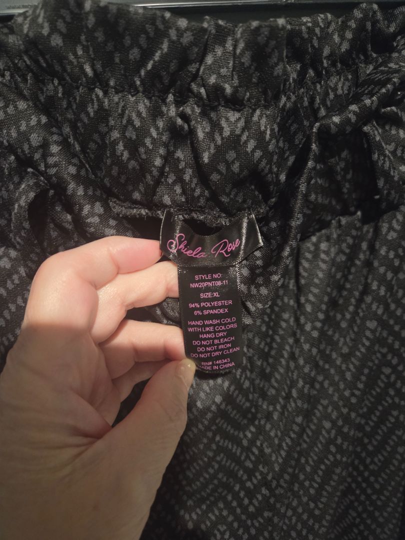Sheila Rose Black Pint Pants XL