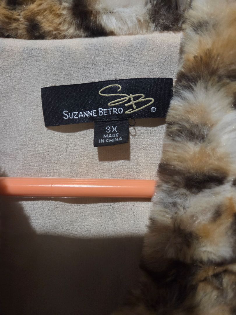 Suzanne Betro Leopard Print Vest 3X