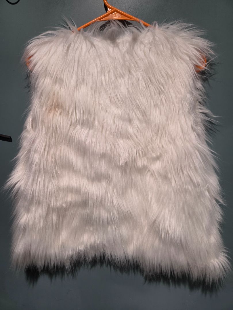 Aukmla Women's Faux Fur Vest White Small