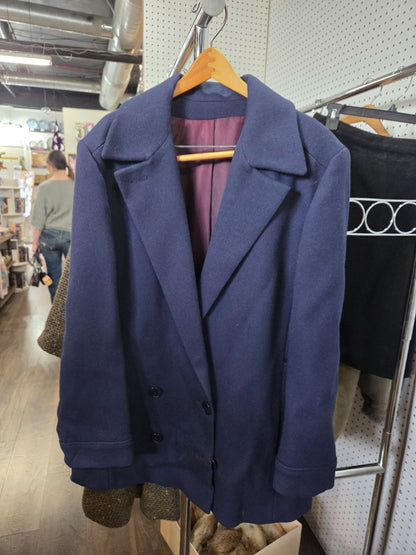 1960's 100% Pure Virgin Wool Blue Coat Cuddle Coat size 12
