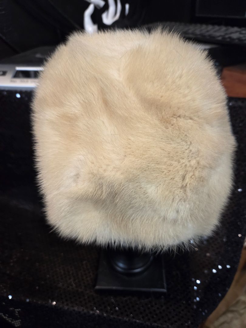 Vintage 1950's/60's Mink Fur Hat