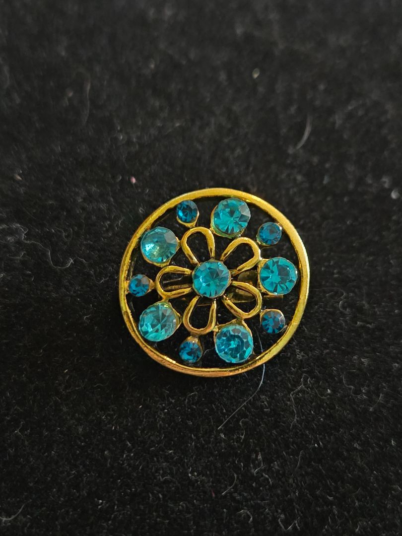 Vintage Pretty Rhinestone Pin Old Closure blue
