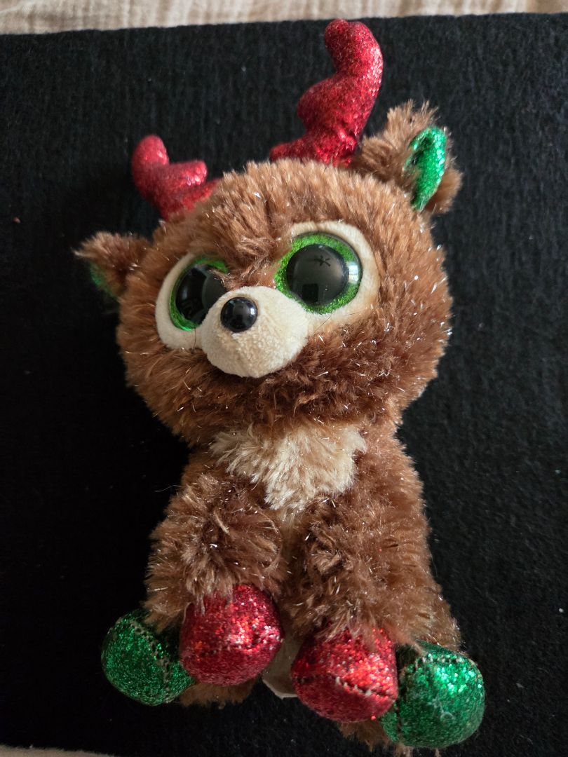 TY Beanie Babies stuffed plush Christmas Santa's Reindeer Fudge green toy