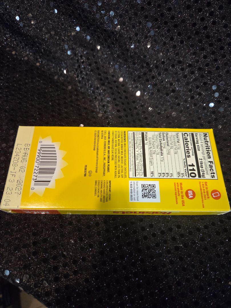 Raisinets Milk Chocolate Theater Box Candy  3.1 oz