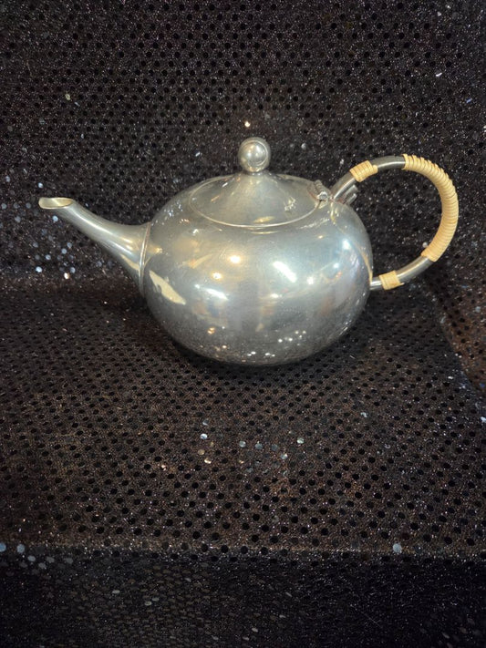 Royal Holland Pewter Teapot