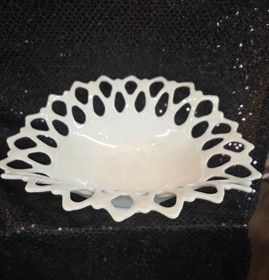 Wesmoreland Doric Lace Milk Glass Banana Fruit Bowl