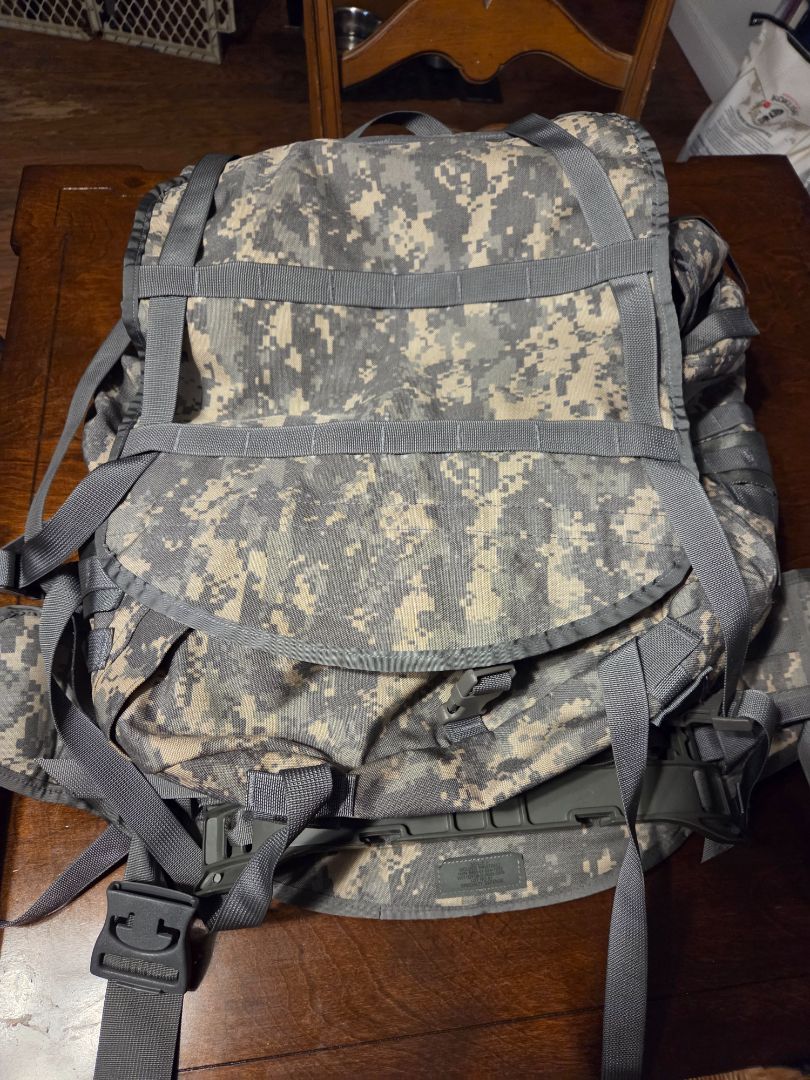 U.S. Military ACU UCP Digital Gen 1 MOLLE II Large Rucksack w/ Frame