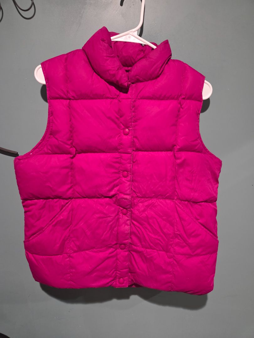 Lands' End Burgundy Puffer Vest Medium