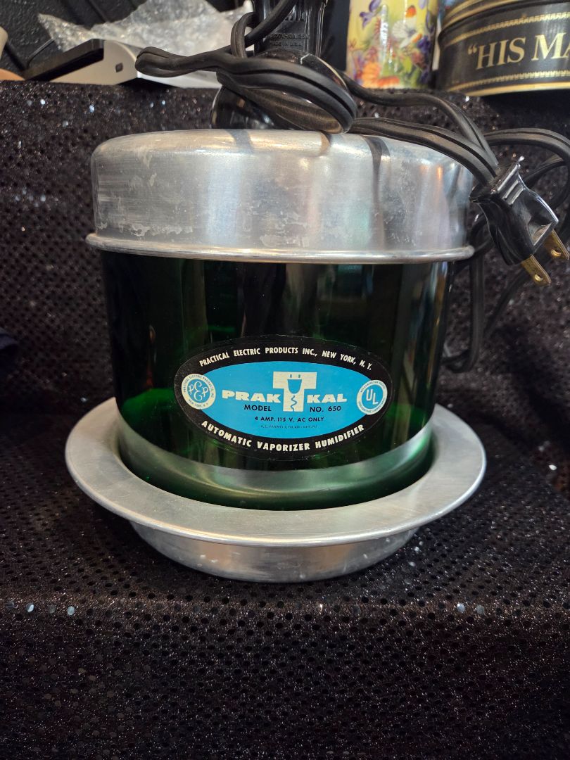 Prak-T-Kal Model 650 Automatic Vaporizer Humidifier Green Glass