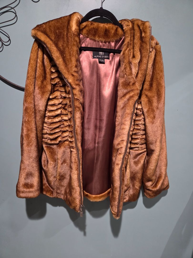 Alpine Studio Large Carmel Brown Full zip Jacket