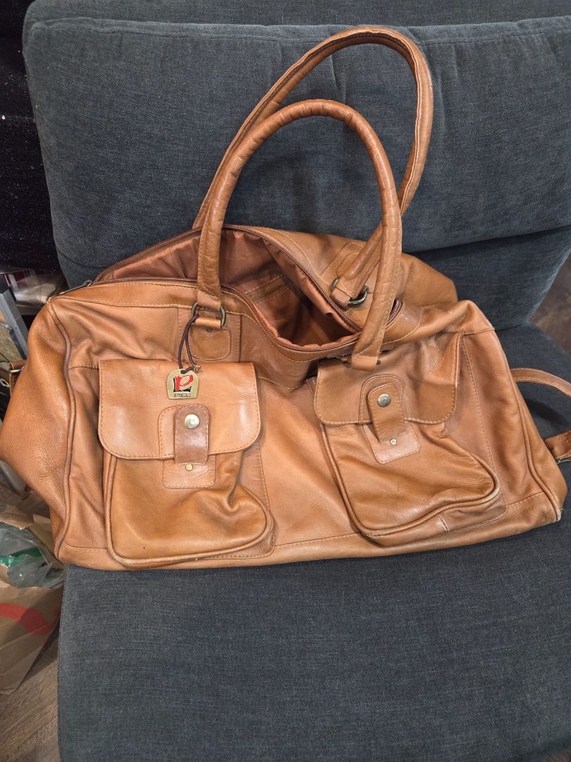 Piel Leather Sport Duffle (as is)