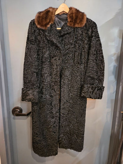 Vintage 100% Genuine Persian Lamb Fur Coat Mink Collar Small