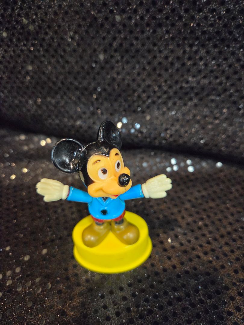 Vintage 1977 Gabriel Industries Mickey Mouse Push up puppet