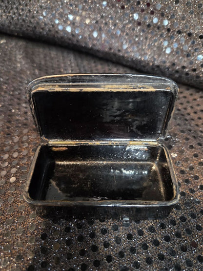 Antique Papier Mache Black Laquer Snuff Box with Mother of Pearl Inlay 19th c