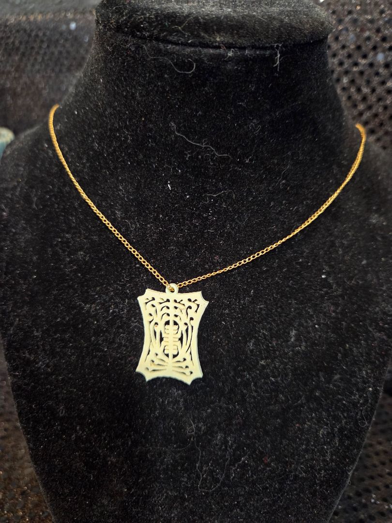 Chinese Hand Carved Lucite Pendant Gold Tone Chain