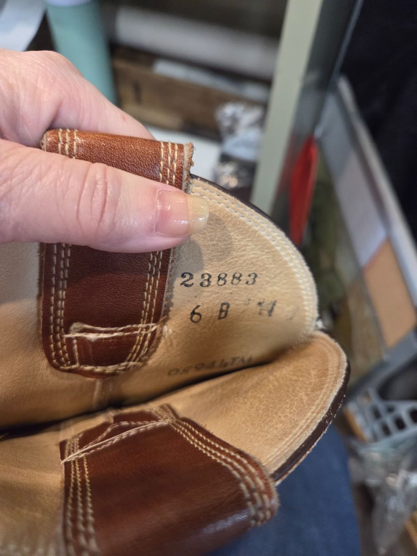 Vintage Stewart Hand Made Cowboy Boots 1977 6B
